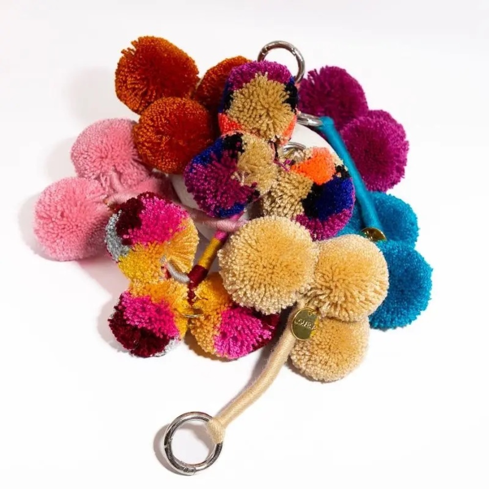 Colorful Pompom Wayuu Keychains - Picture 2 of 8